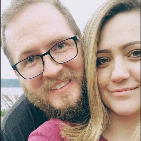 Meet your Posher, Jessica - Picture 2 of 8